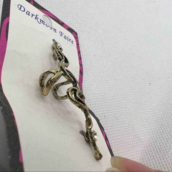 🍭6/$30 New Darkmoon Faire Gold Tone Rhinestone Ear Cuff / Earring - Picture 5 of 5